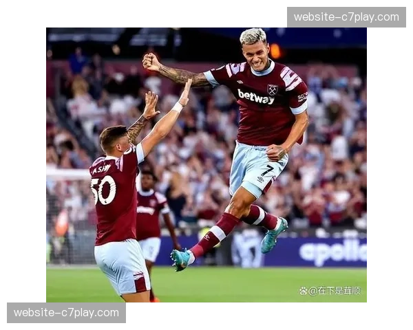 意甲争四大战前瞻：罗马对阵亚特兰大，穆里尼奥迎关键考验