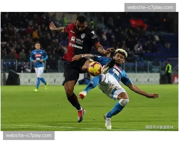 那不勒斯3-0完胜卡利亚里，结束各项赛事三场不胜