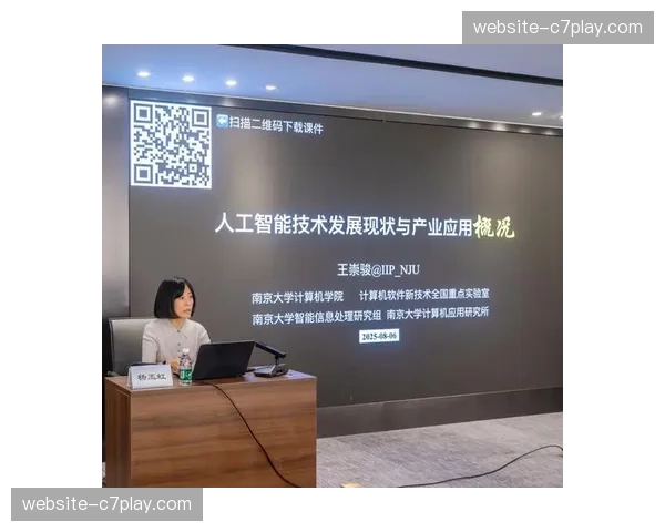 当前阶段，投资重点正从硬件堆砌转向软件赋能与数据价值挖掘。